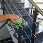 Sprzątanie klatek schodowych – jak się za to zabrać