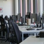 Akcesoria komputerowe – ważny element sprzątania lokali biurowych